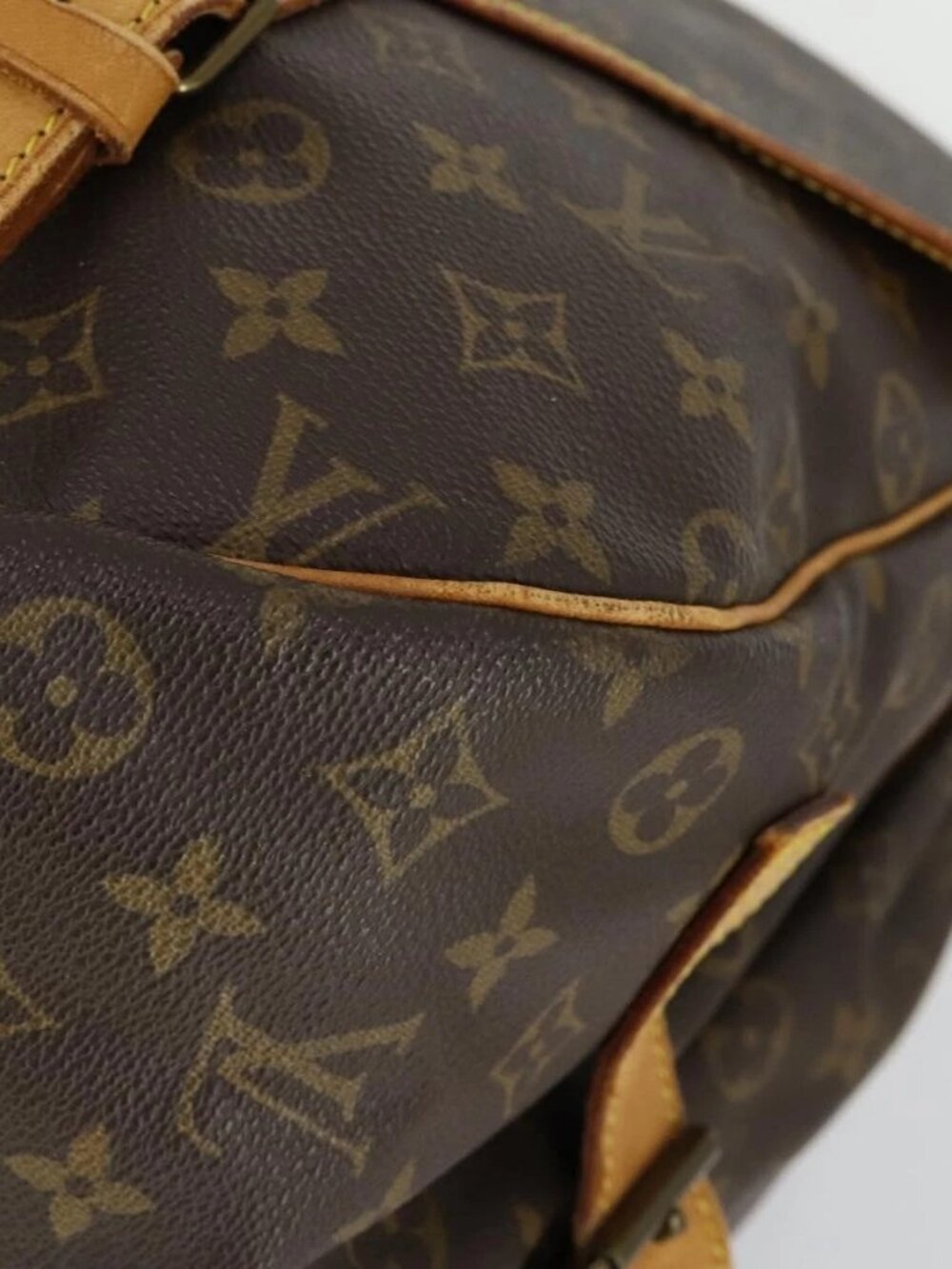 LOUIS VUITTON Monogram Saumur 43 Shoulder Bag M42252 LV Auth 163436 - Picture 4 of 16